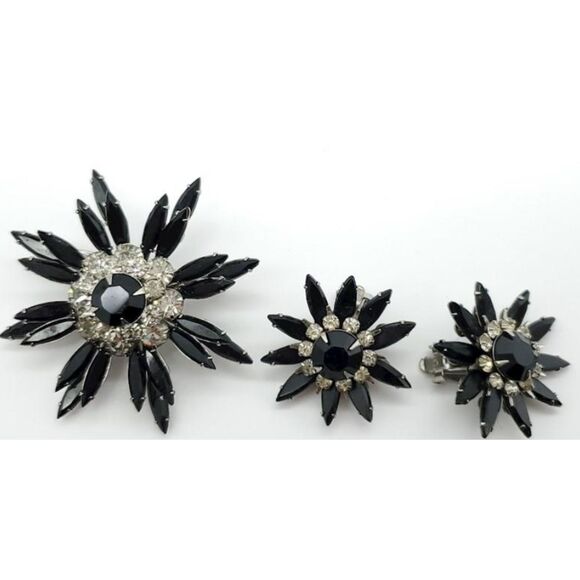 Vintage JUDY LEEee Floral Spray Star Burst Rhinestone Brooch & Earring Set